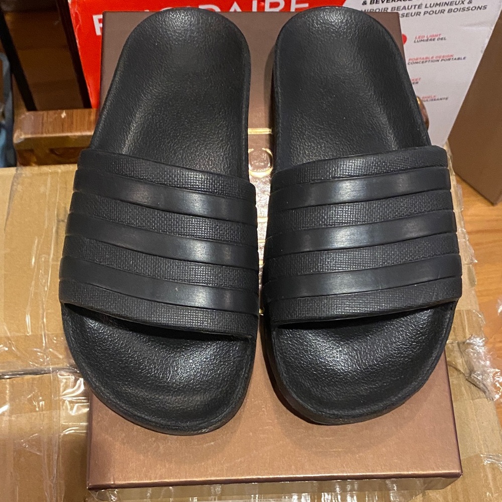 adidas Black Men's Slide Sandals size 6. Can be unisex